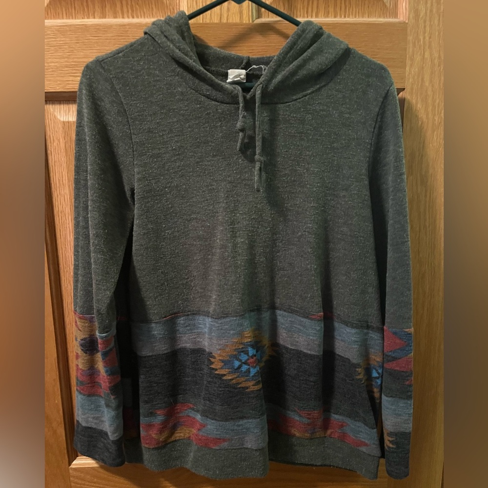 Cute dark green sweater